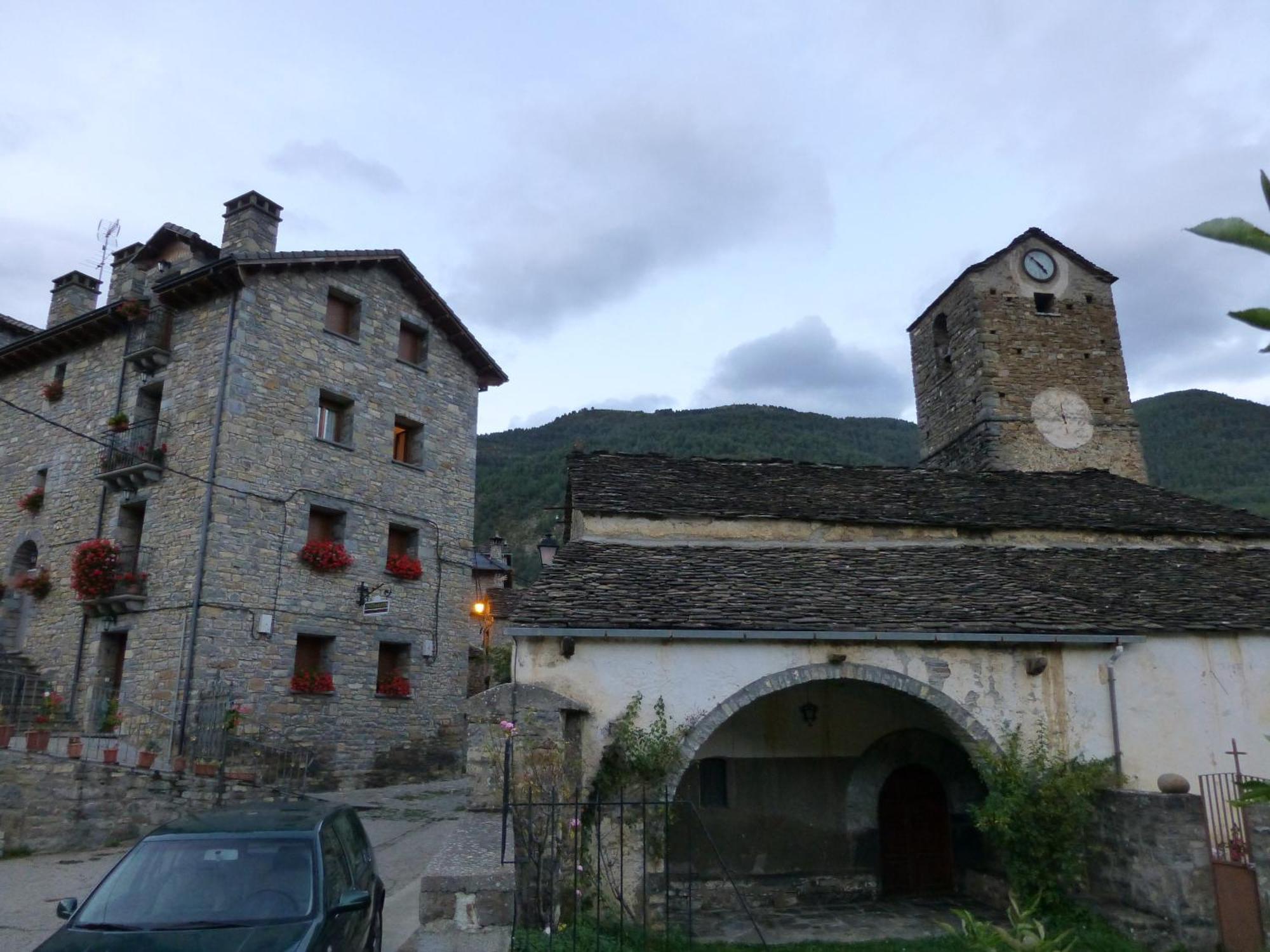 La Abadia De Fragen-Ordesa Apartment Torla Luaran gambar