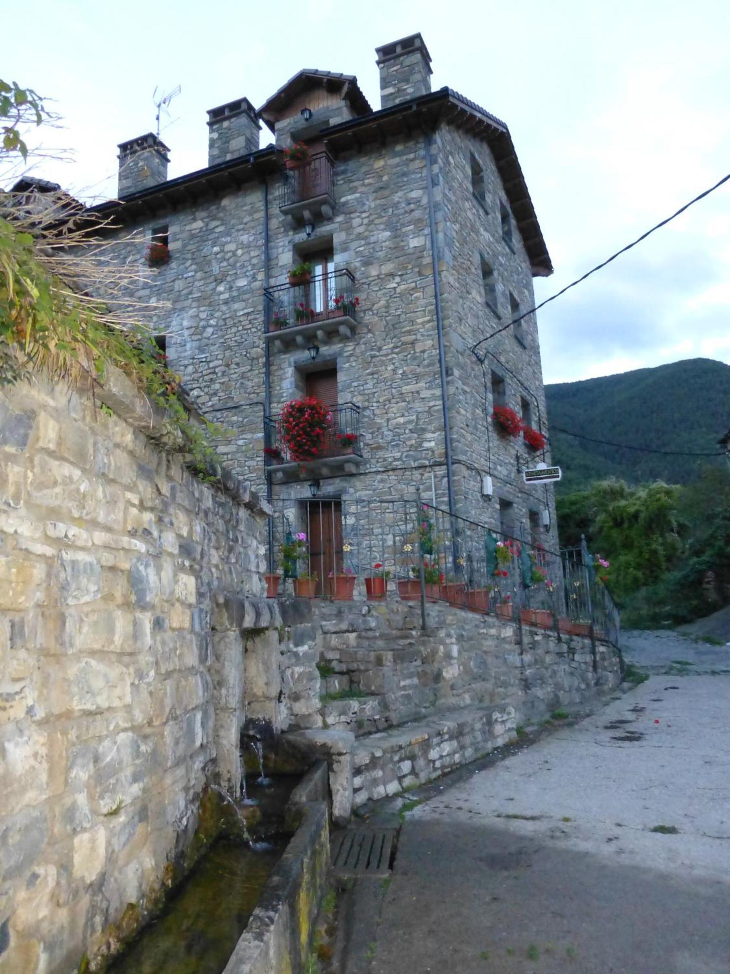 La Abadia De Fragen-Ordesa Apartment Torla Luaran gambar